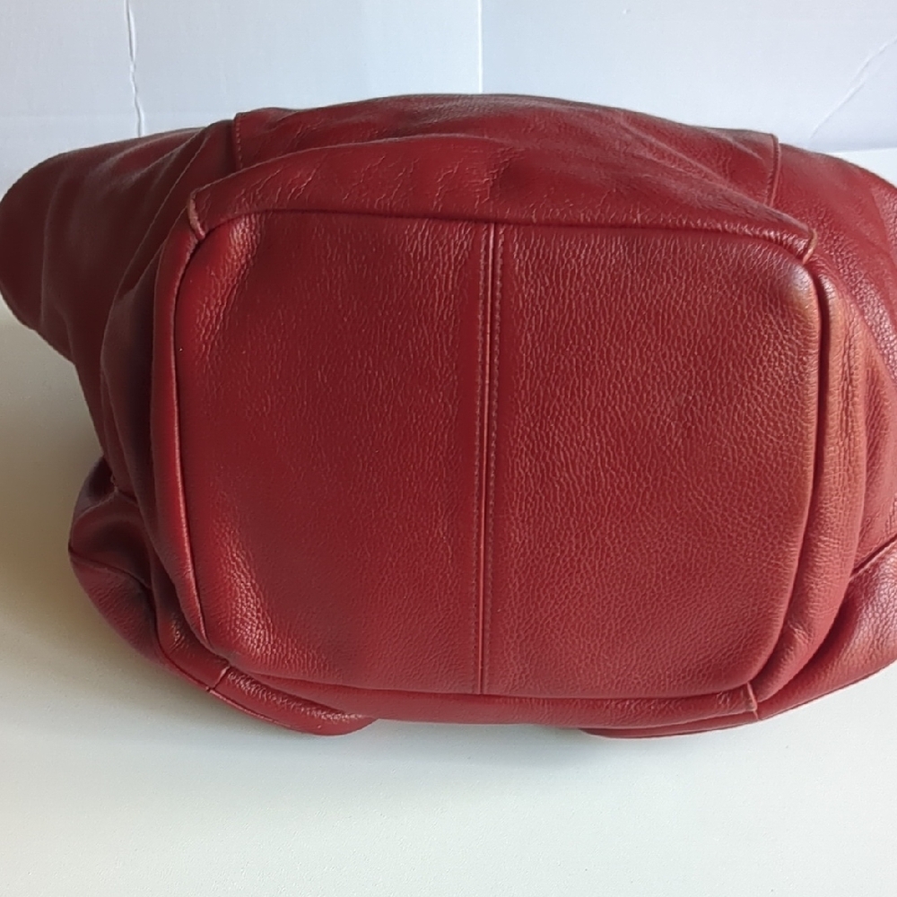 Bodhi Red Leather Satchel Handbag. - Picture 4 of 9